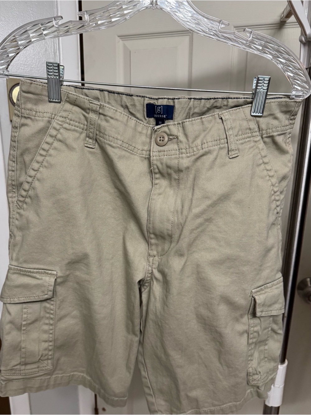 Men’s cargo shorts